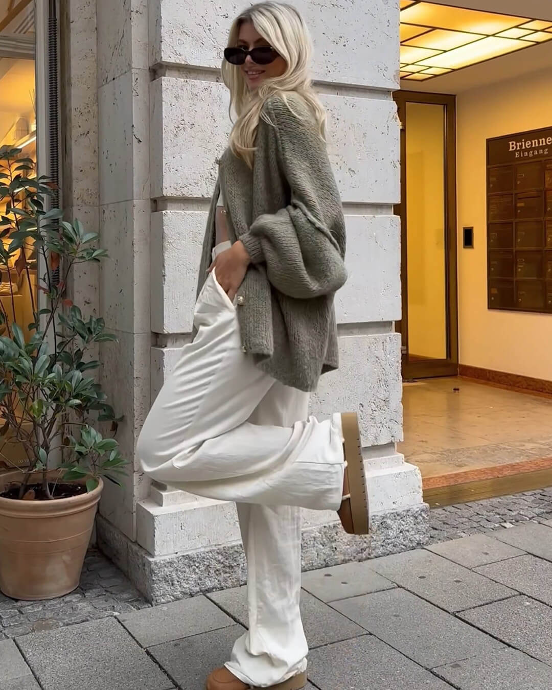 SOERA Greta Long Cardigan - Sweaters & Cardigans - Army Green M