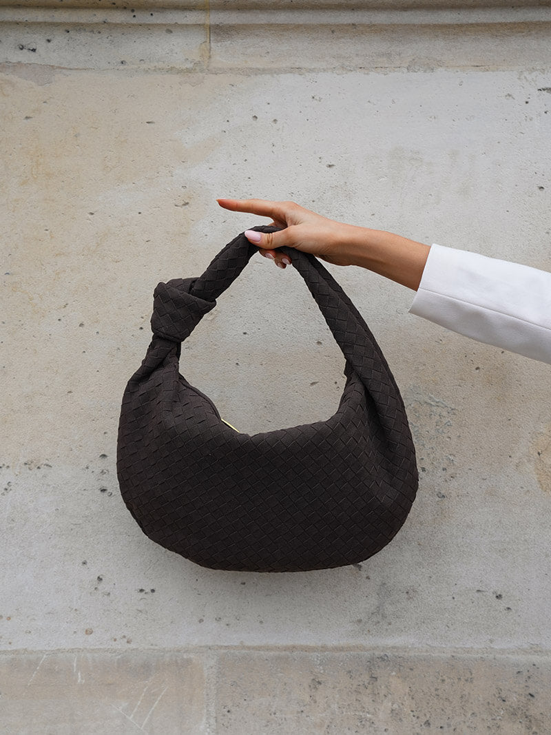 SOERA Woven bag medium suede - Handbags - DBAD2-WK285003 Coffee